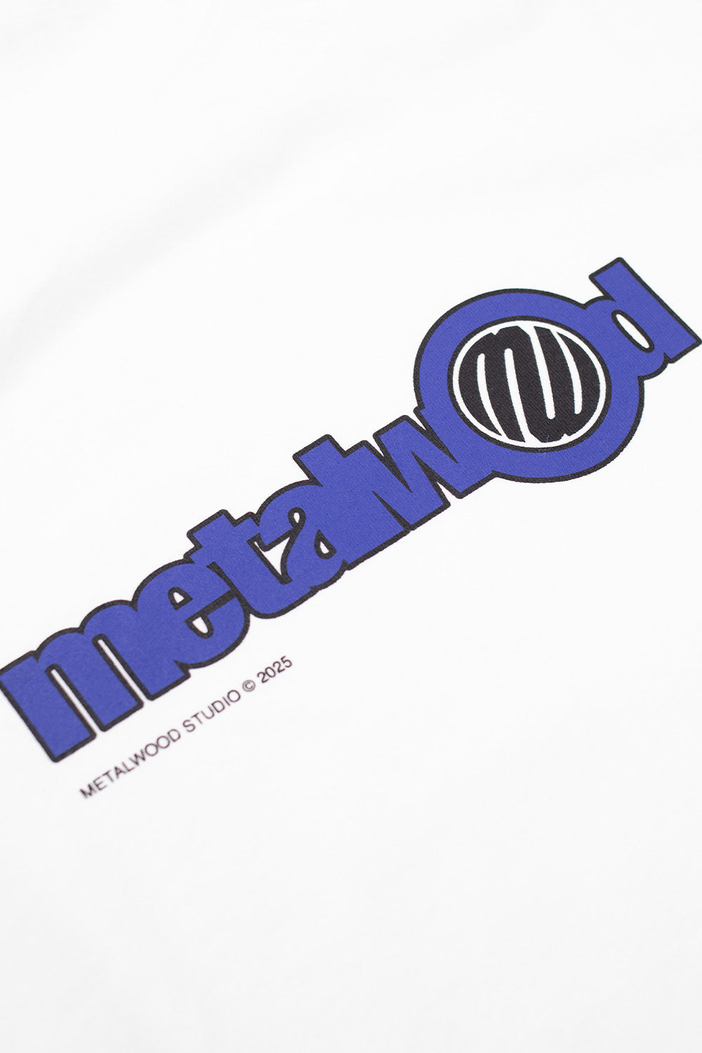 Men’s Metalwood Studio World Longsleeve White T-Shirt, oversized 100% cotton top blending golf and skate culture fashion.