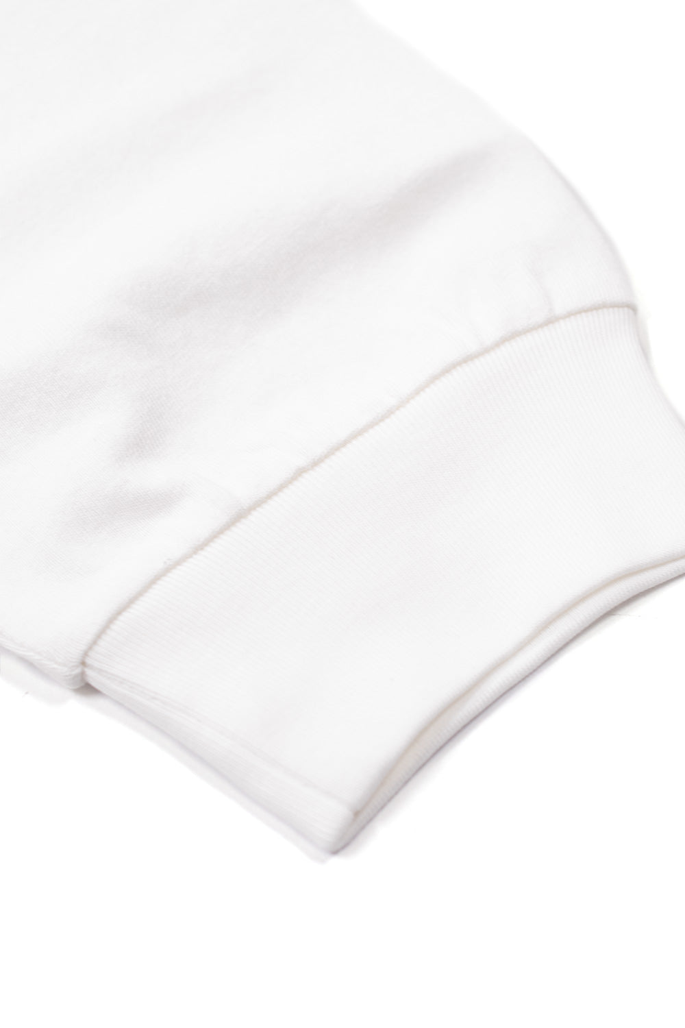 Casual Metalwood Studio World Longsleeve White men’s t-shirt made from heavy cotton with retro-inspired streetwear aesthetic.