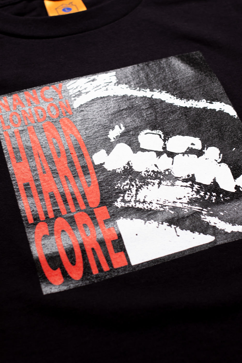 Schwarzes Nancy Hardcore T-Shirt – Hochwertiges Kurzarmshirt mit rebellischem Hardcore-Design für echte Szene-Fans
