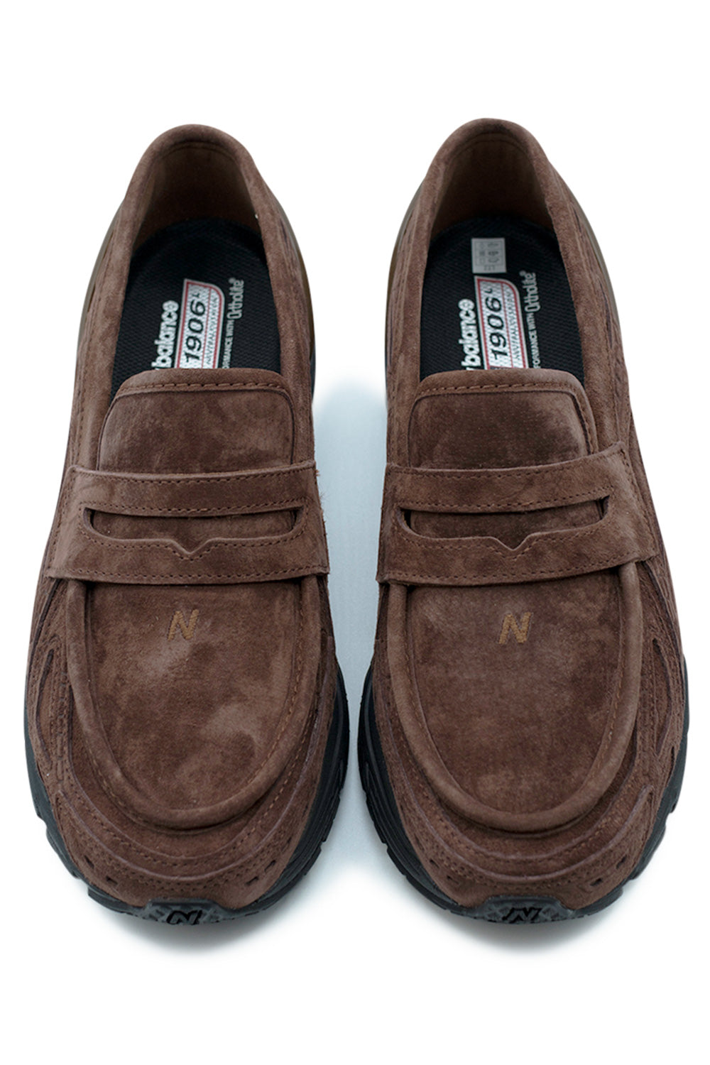 top view New Balance 1906L suede loafer sneaker featuring premium rich oak brown upper, slip-on construction and cushioned insole for everyday comfort and style