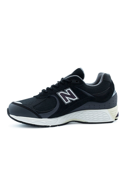 New Balance 2002R (GORE-TEX) Schuh Schwarz / Grau / Dunkelgrau