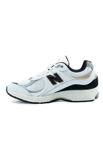 New Balance 2002R Schuh Weiss / Schwarz / Gold