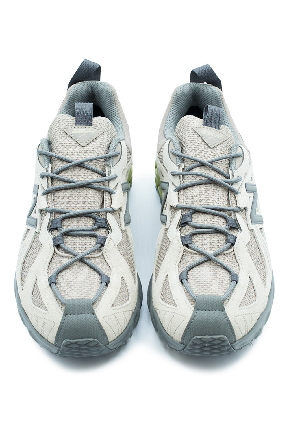 New Balance 610XV1 (GORE-TEX) Zapato Gris Claro / Gris Lobo / Verde Cl
