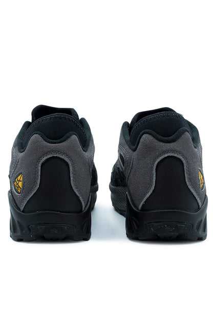 Nike ACG Air Exploraid Schuh Graphit / Gold / Schwarz