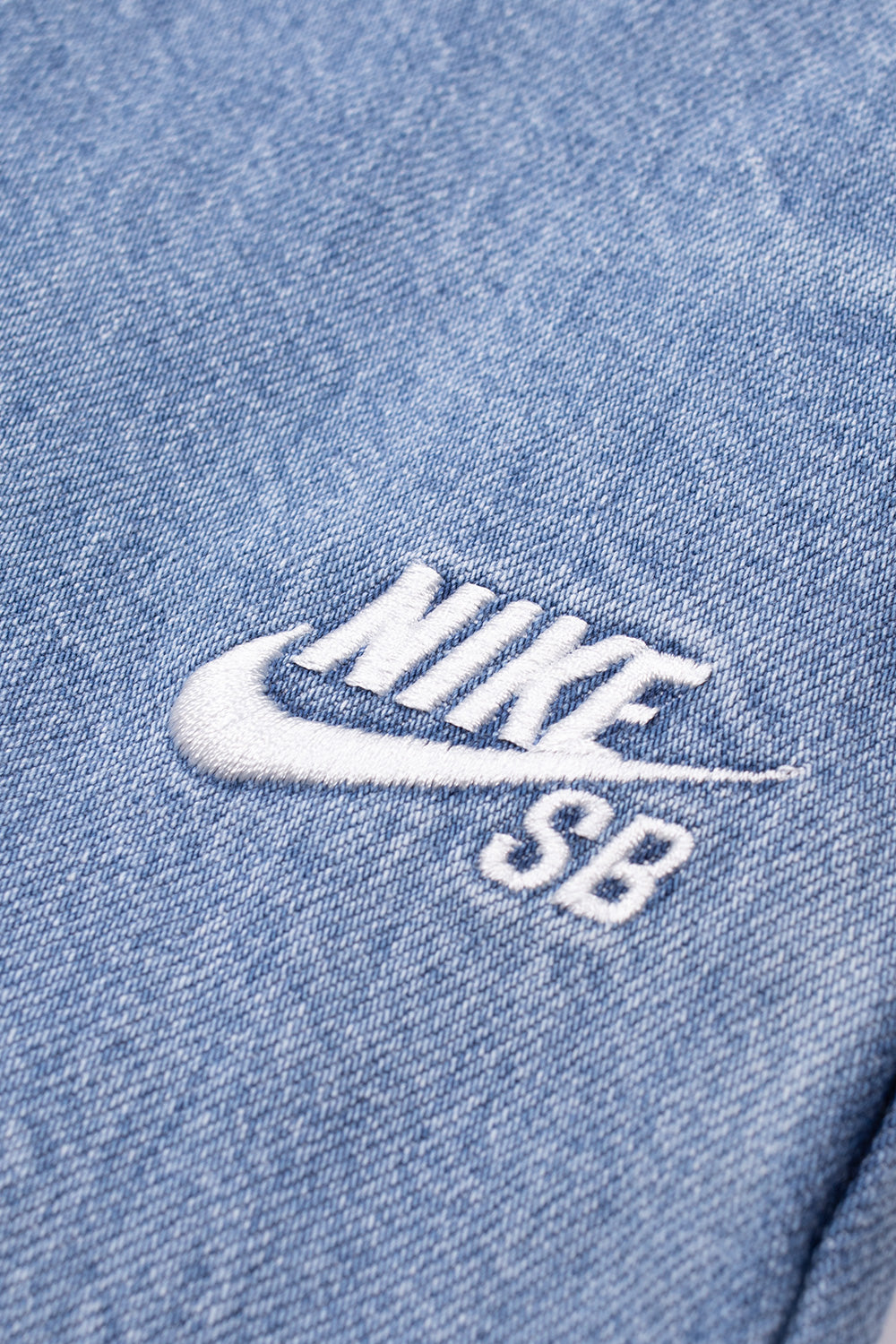 Nike SB Agnostic Olympic Jeano Pant Hellblau-Weiss