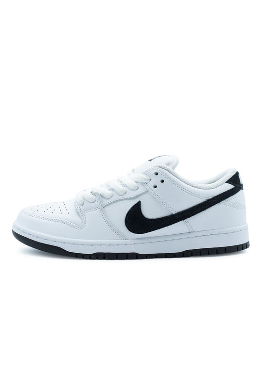 Nike SB Dunk Low Pro Shoe White / Black / White / Black