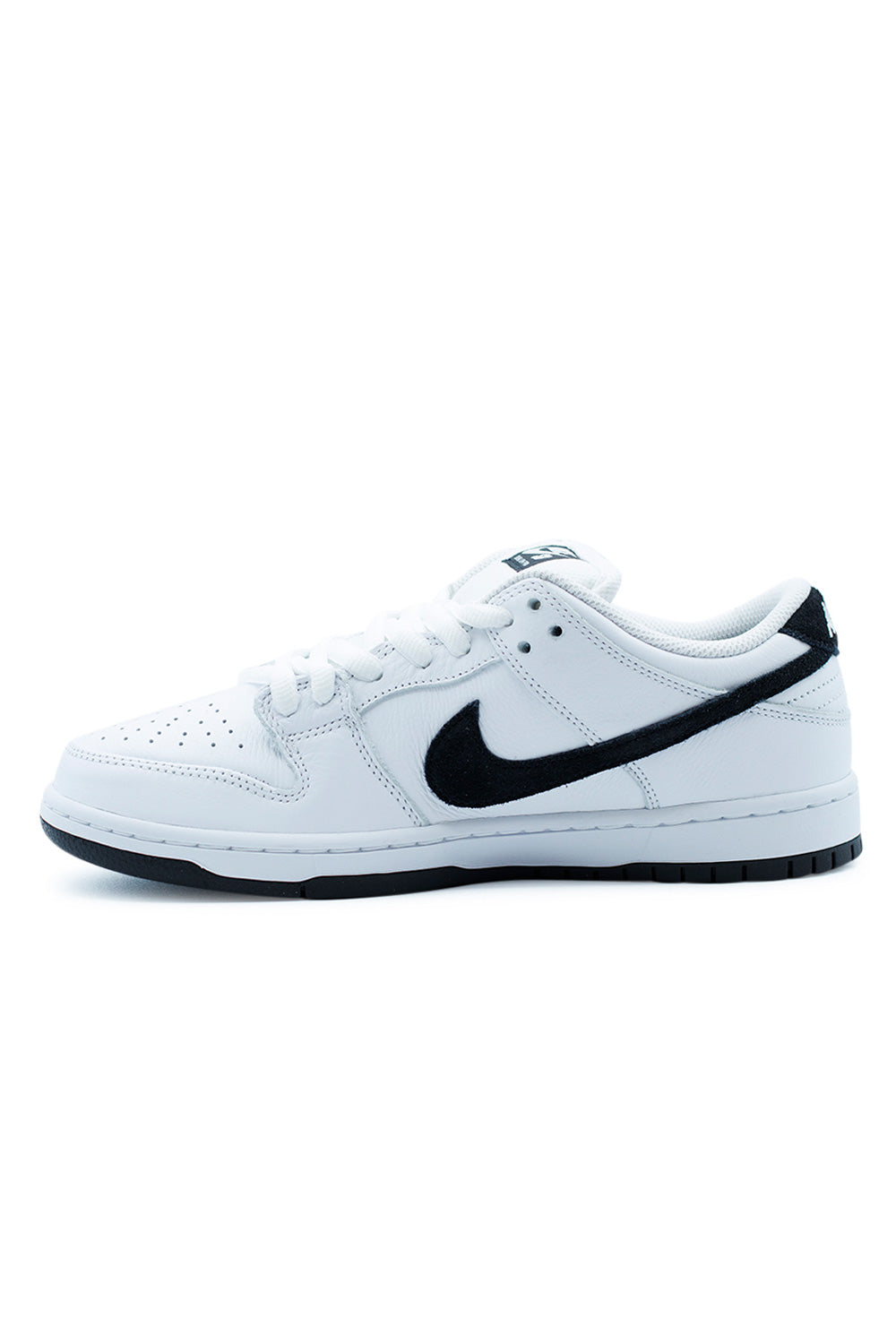 Nike SB Dunk Low Pro Shoe White / Black / White / Black