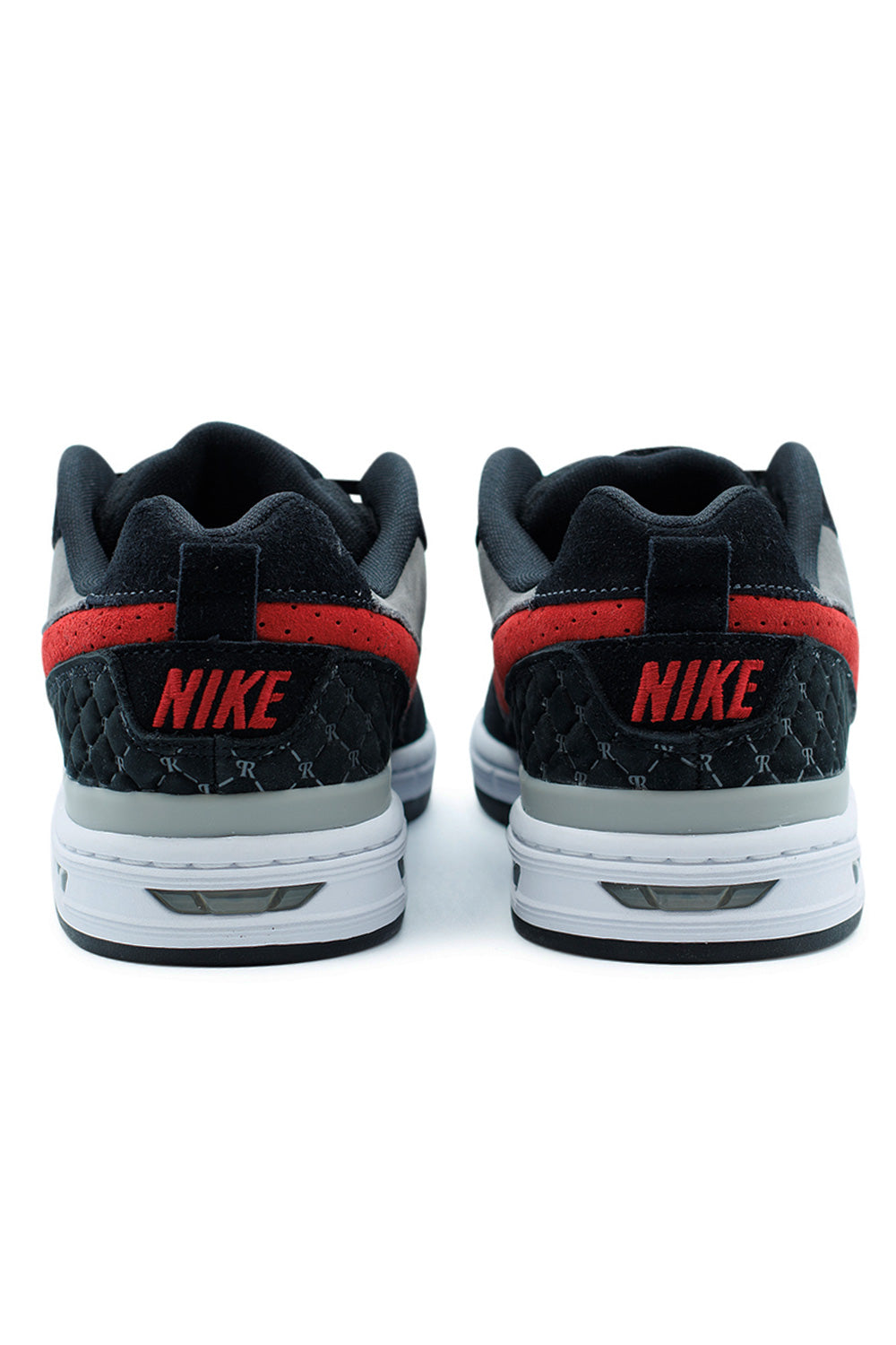 Nike SB Paul Rodriguez Zoom Air Low – triple color Black Varsity Red Flint Grey with premium suede nubuck and padded mesh skate tongue.