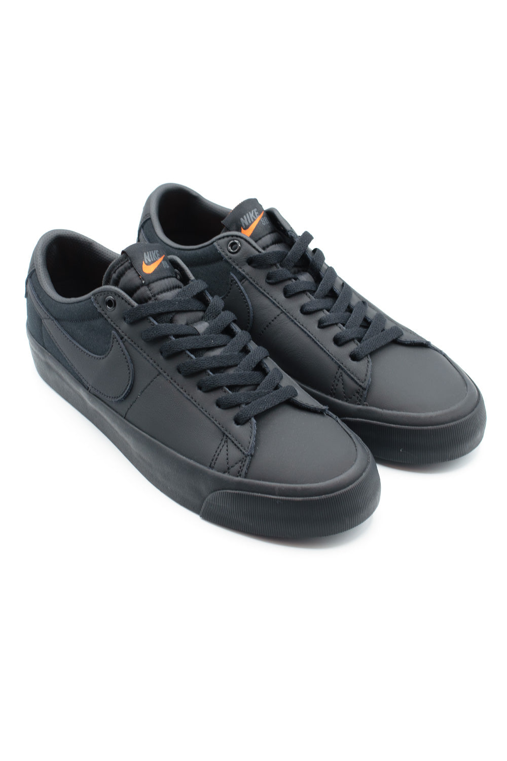 Nike SB Zoom Blazer Low Pro GT ISO Schuh (Orange Label) Schwarz / Schwarz / Schwarz / Schwarz