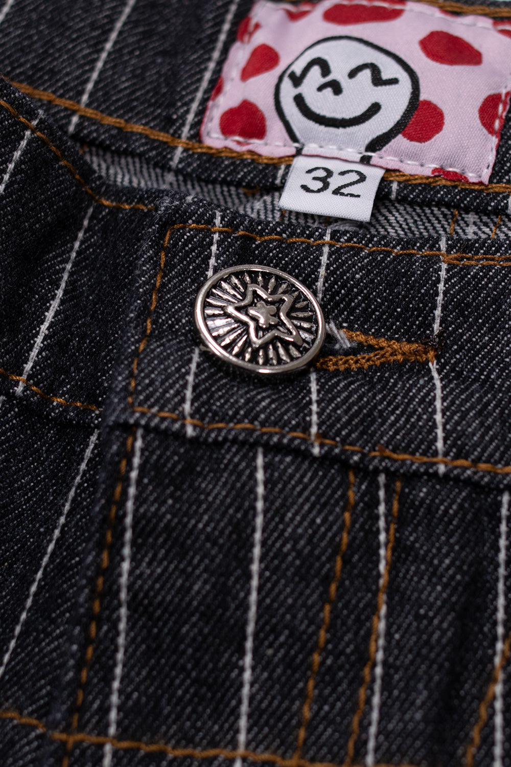 Starteam Star Capri Pin Stripe Black - BONKERS