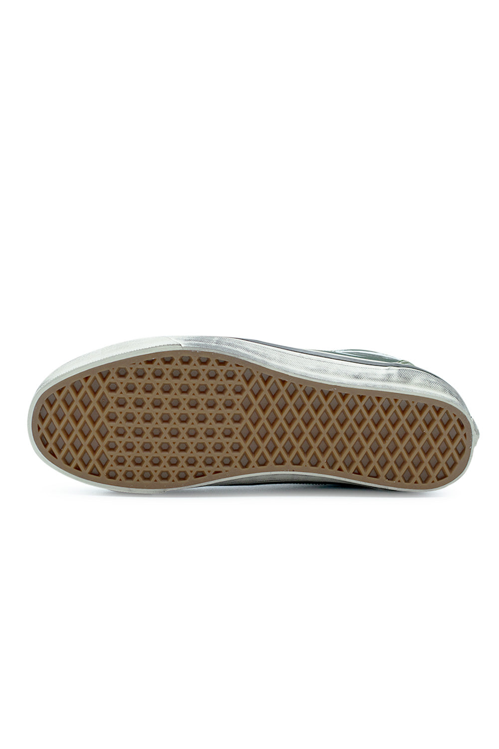 underside Vans Old Skool 36 LX featuring classic waffle tread, gum rubber outsole and durable grip design built for skateboarding and urban wear